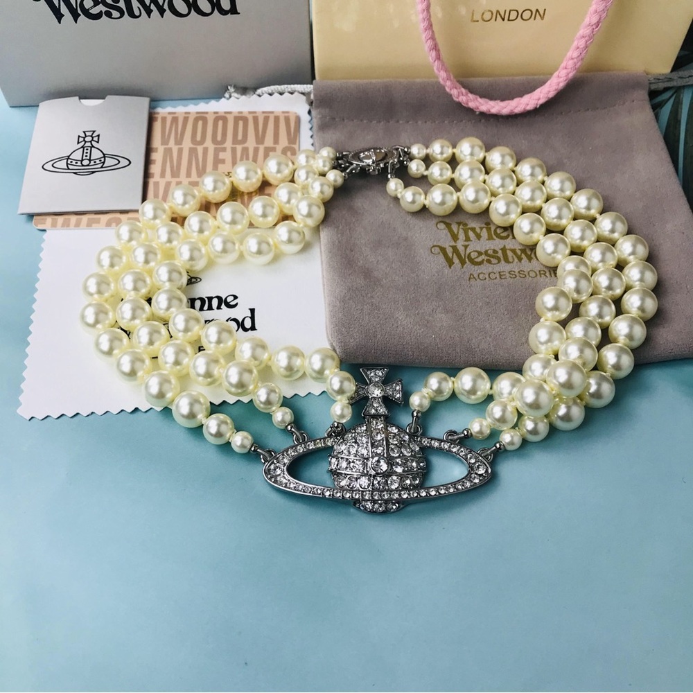 Vivienne Westwood Three Row Pearl Bas Relief Choker
